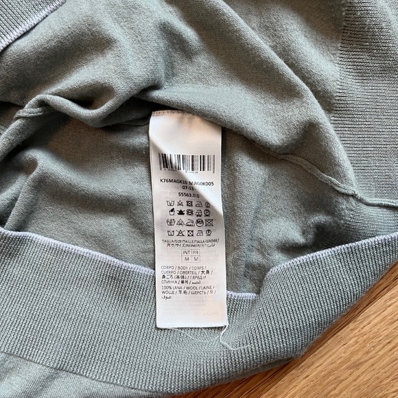 Eleventy Sage Lightweight Super Soft Wool Sweater - Picture 7 of 9